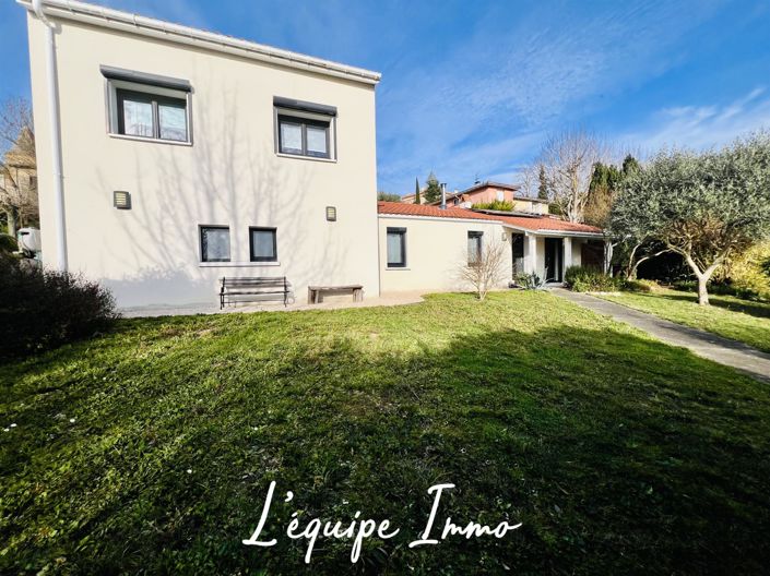 Image No.26-3 Bed House for sale