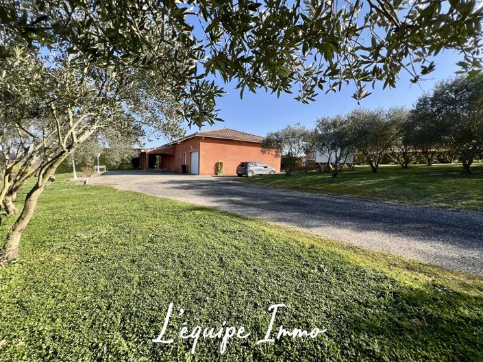 Image No.15-3 Bed House for sale