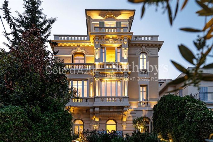 Image No.19-5 Bed Property for sale