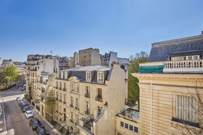 Image No.1-Appartement de 4 chambres à vendre à Paris