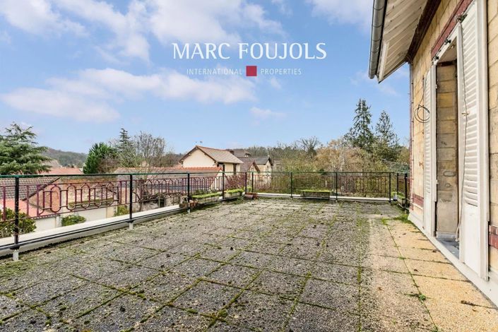 Image No.11-7 Bed House for sale