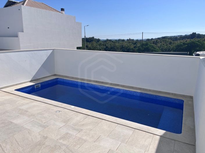 Image No.2-3 Bed House for sale
