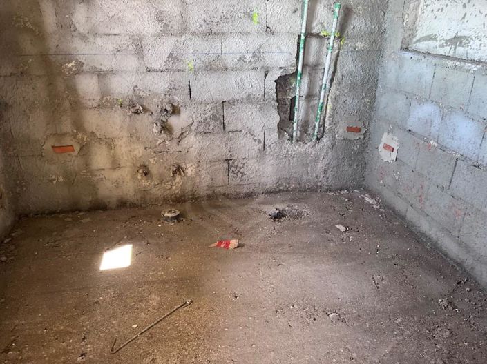 Image No.9-3 Bed House for sale