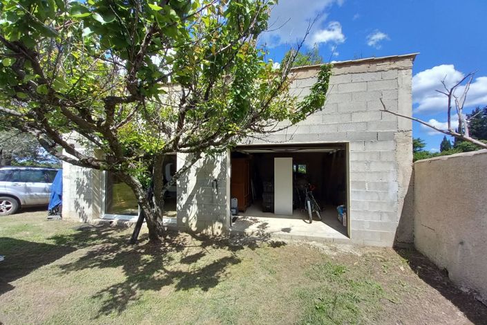 Image No.14-3 Bed House for sale