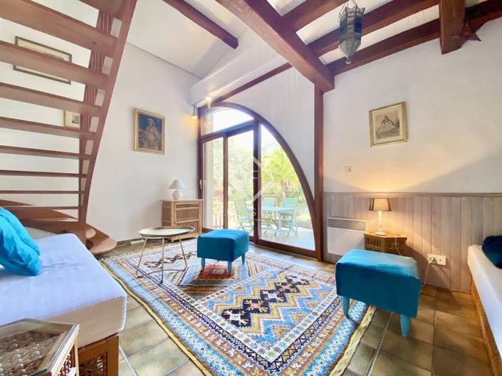 Image No.14-5 Bed House for sale