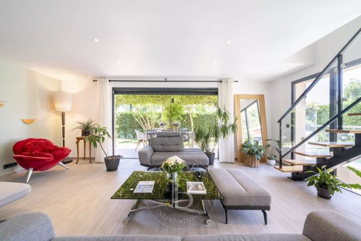 Image No.5-Maison de 6 chambres à vendre à Antibes