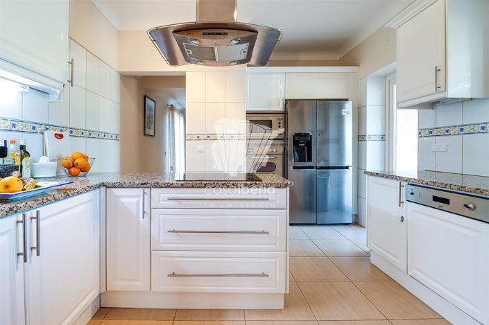 Image No.14-3 Bed House for sale