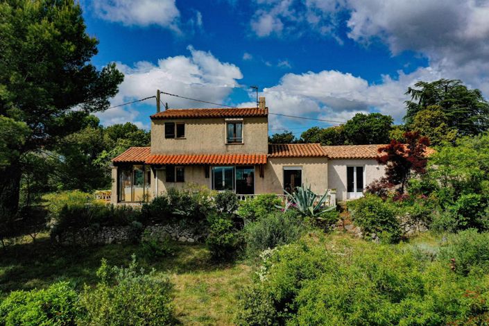 Image No.1-4 Bed House for sale