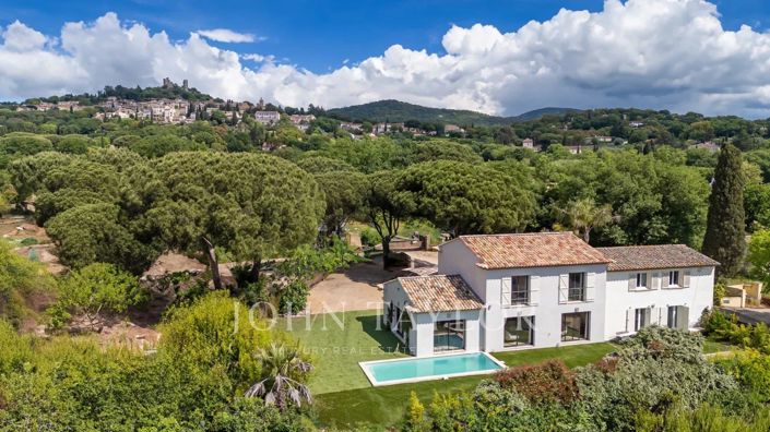 Image No.1-Maison de 4 chambres à vendre à Grimaud