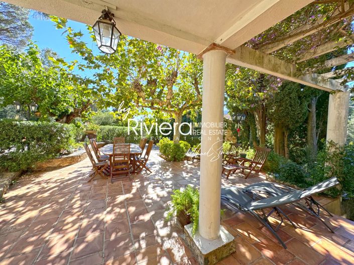 Image No.11-5 Bed House for sale