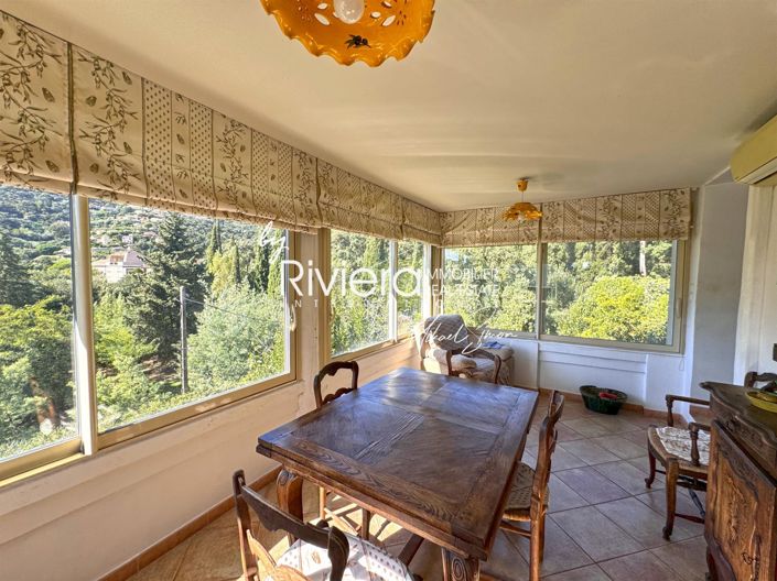 Image No.20-5 Bed House for sale