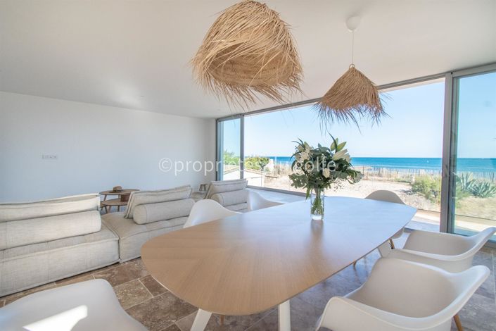 Image No.6-4 Bed House for sale