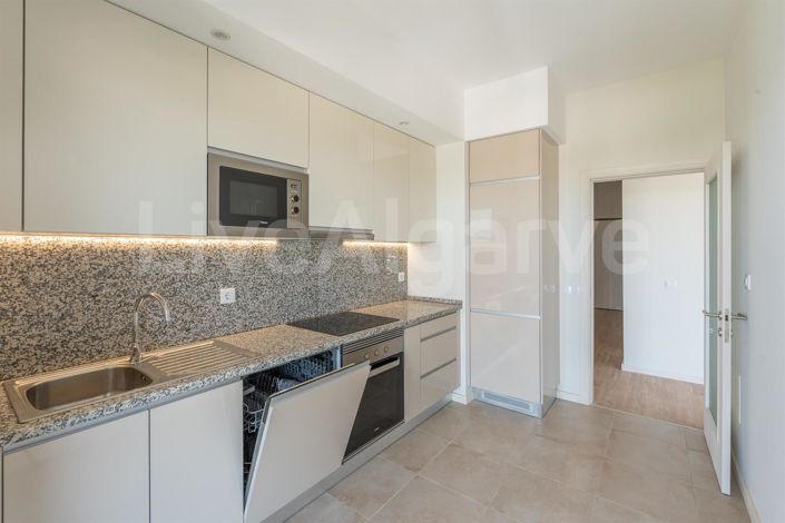 Image No.11-4 Bed Apartment for sale