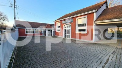 1 - Prémilhat, Property