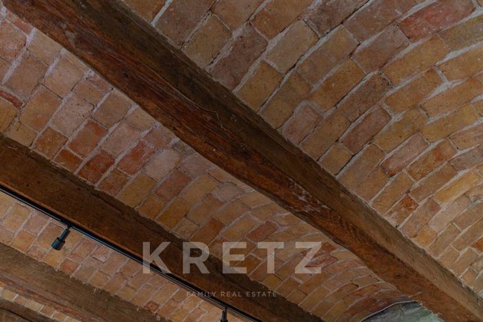 Image No.15-4 Bed Property for sale