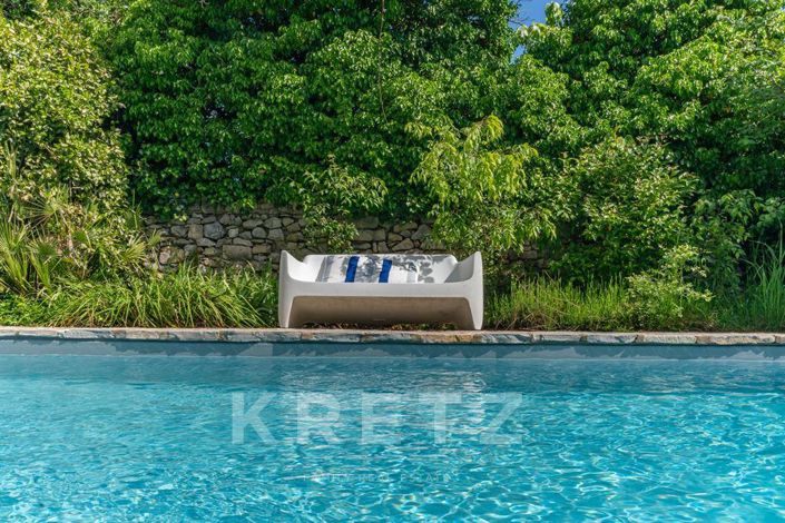 Image No.5-4 Bed Property for sale