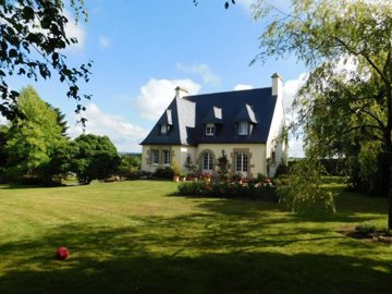 1 - Carhaix-Plouguer, House