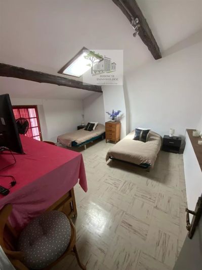 Image No.6-3 Bed House for sale