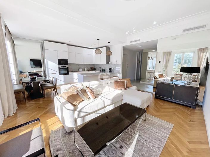 Image No.1-3 Bed Apartment for sale