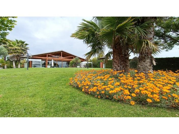 Image No.2-3 Bed House for sale