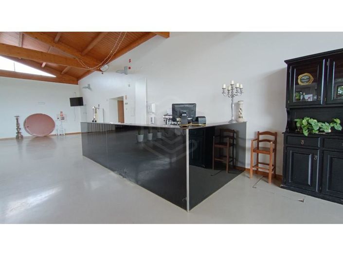 Image No.32-3 Bed House for sale