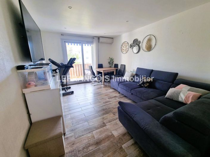 Image No.1-Appartement de 2 chambres à vendre à Antibes