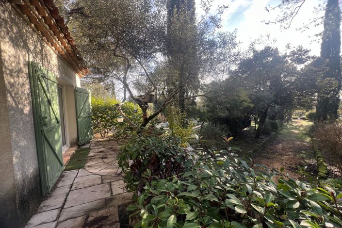 Image No.10-3 Bed House for sale