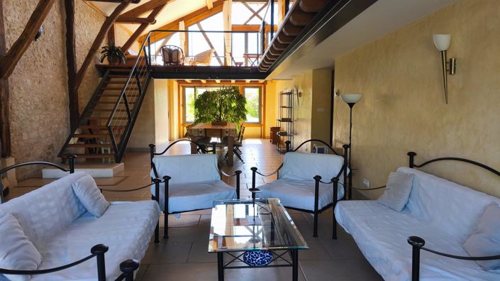 Image No.22-9 Bed House for sale