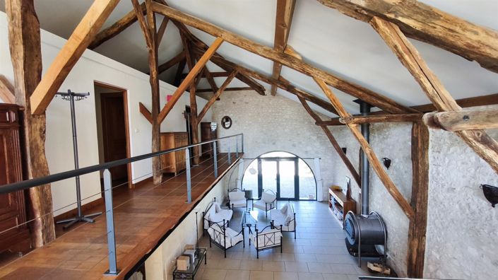 Image No.26-9 Bed House for sale