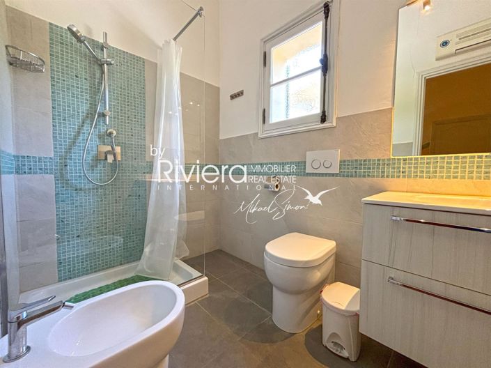 Image No.14-3 Bed Apartment for sale