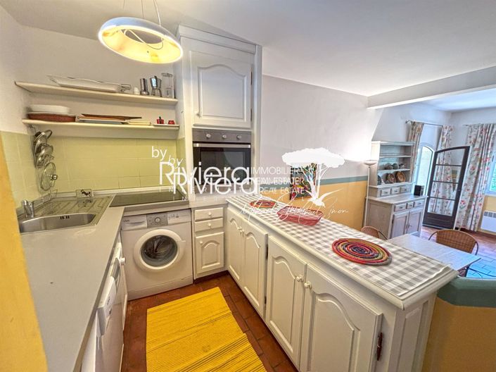 Image No.8-3 Bed Apartment for sale