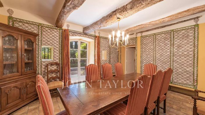 Image No.13-9 Bed House for sale