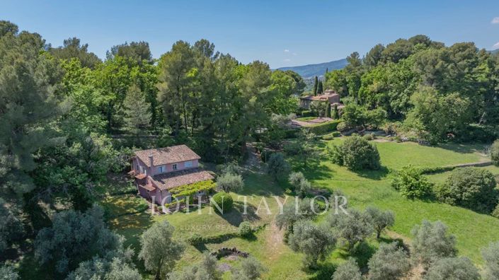 Image No.25-9 Bed House for sale