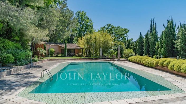 Image No.3-9 Bed House for sale