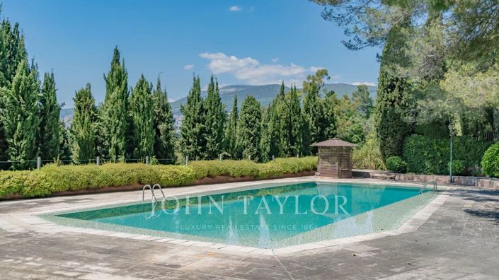 Image No.9-9 Bed House for sale