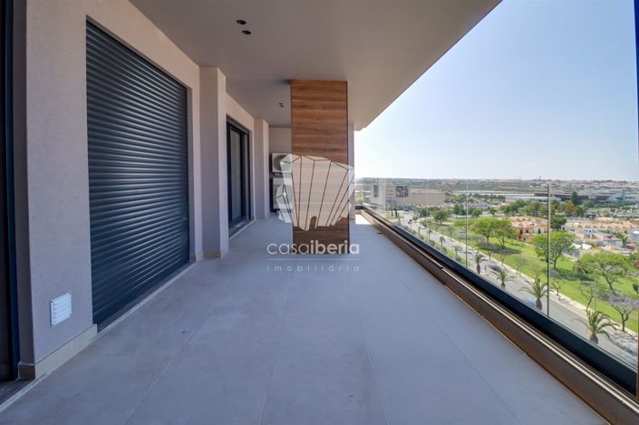Image No.4-5 Bed Apartment for sale