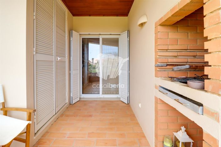 Image No.21-2 Bed Apartment for sale