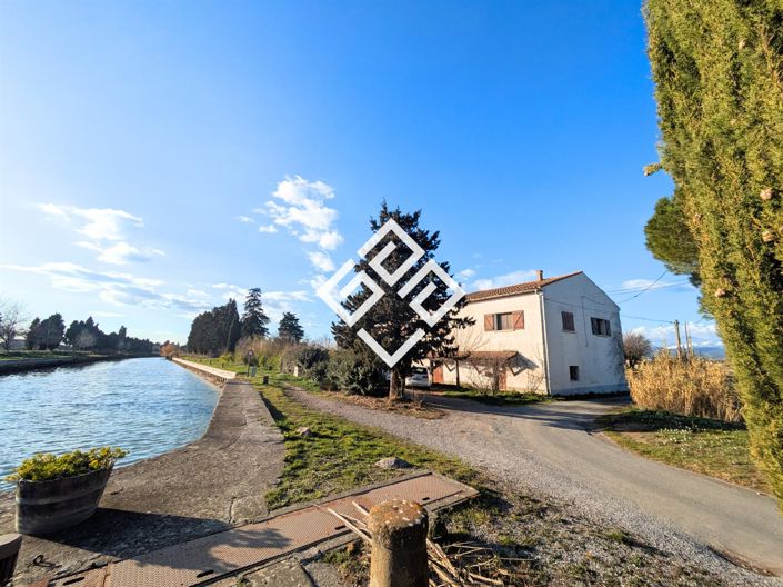 Image No.1-5 Bed House for sale