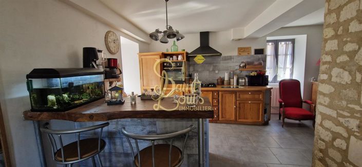 Image No.3-4 Bed House for sale