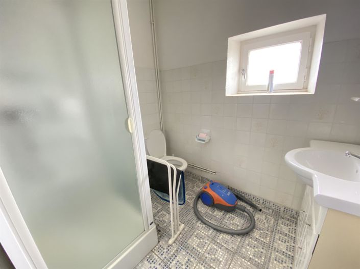 Image No.15-4 Bed House for sale