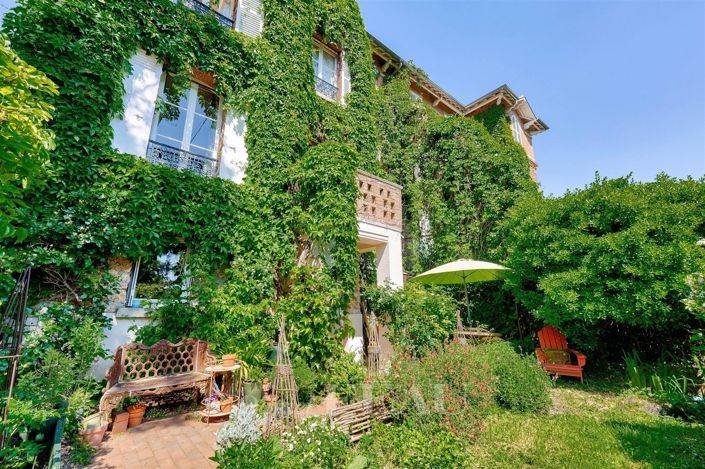 Image No.1-5 Bed House for sale