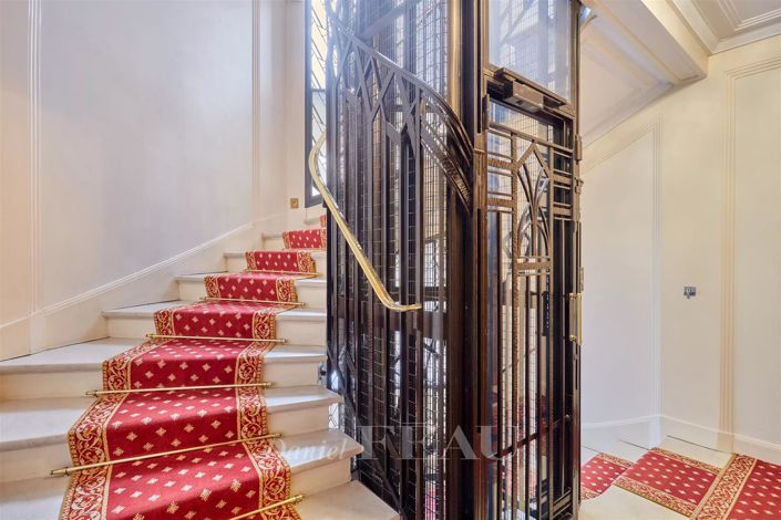 Image No.15-4 Bed Apartment for sale