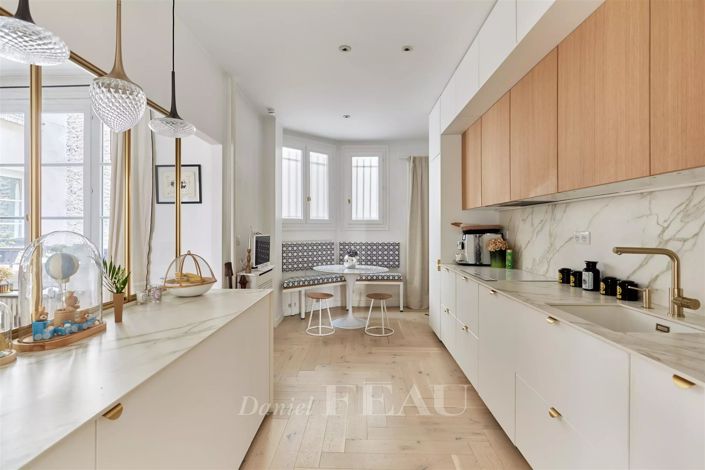 Image No.4-4 Bed Apartment for sale