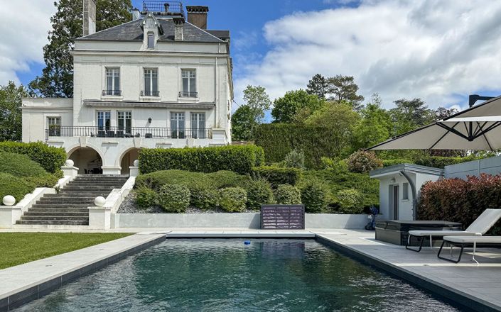 Image No.1-Propriété de 5 chambres à vendre à Franche-Comté