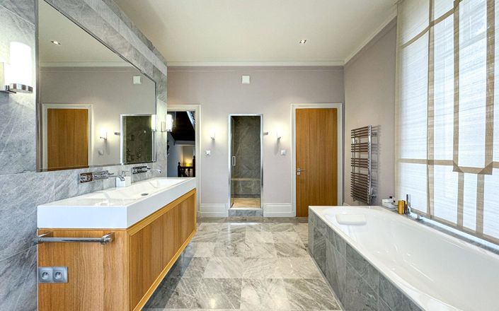 Image No.11-Propriété de 5 chambres à vendre à Franche-Comté