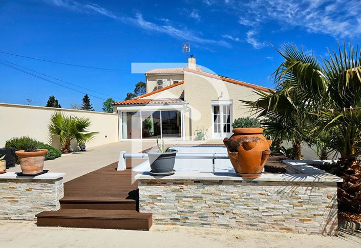 Image No.1-3 Bed House for sale