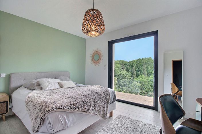 Image No.9-4 Bed House for sale