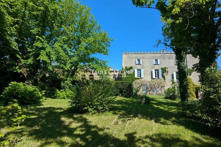 Image No.1-Maison de 10 chambres à vendre à Uzès