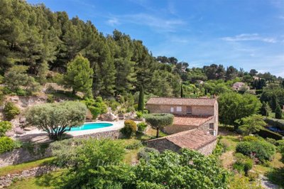 1 - Le Beausset, House