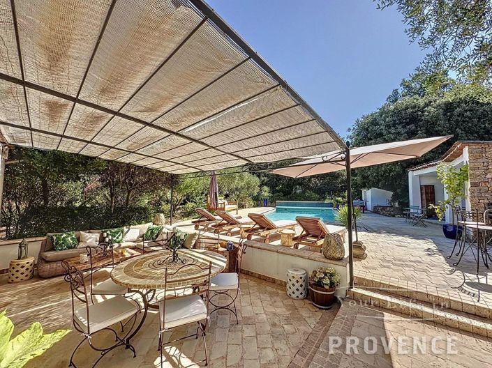 Image No.7-5 Bed House for sale